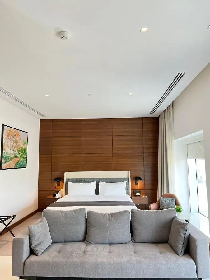 فندق Golden Tulip الرياض